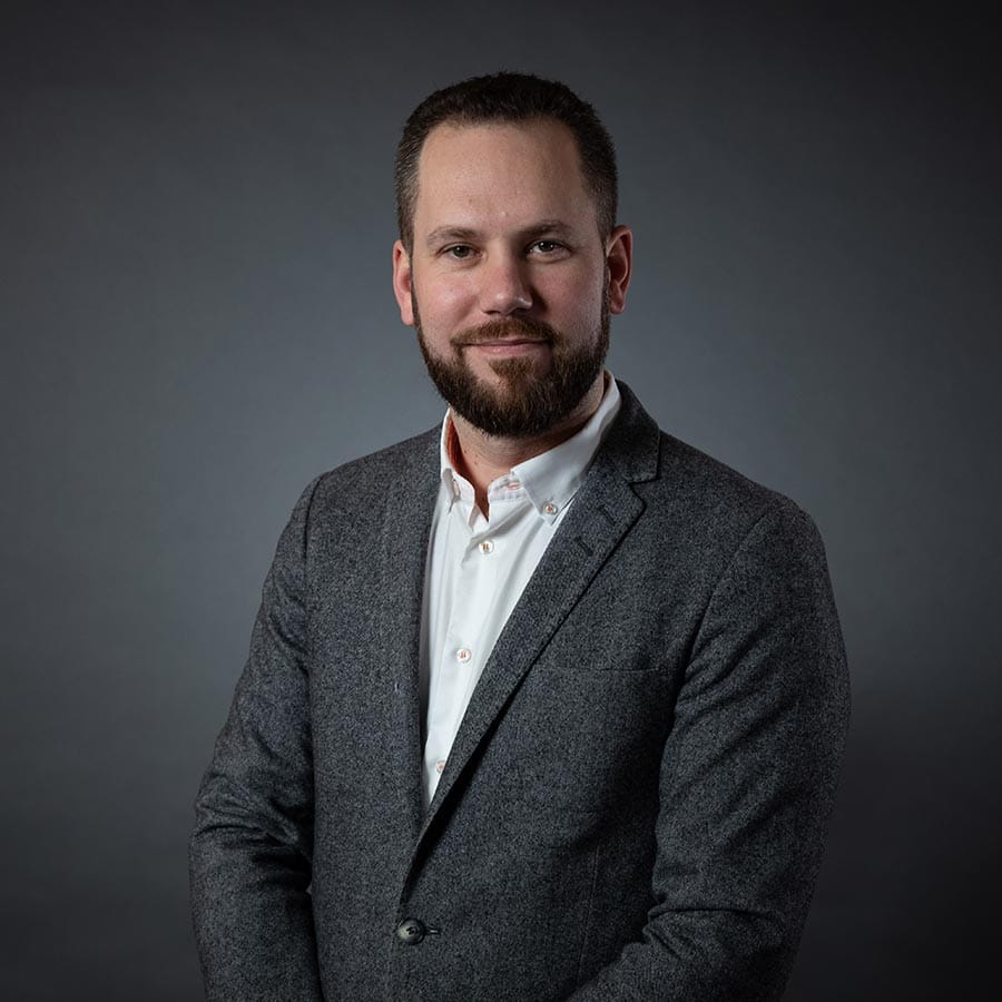 Jesper Blom Jesper Kontakt