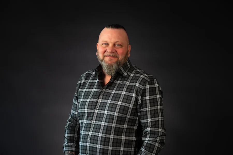 thomas-stewart-warehouse-logistics